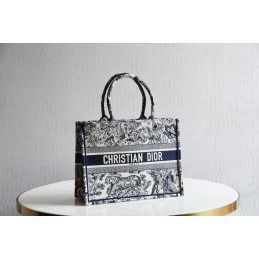 Replica Christian Dior Book...