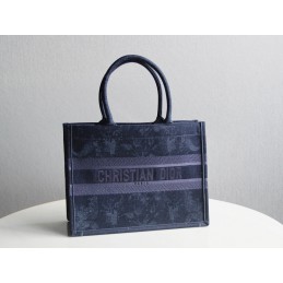 Replica Christian Dior Book...