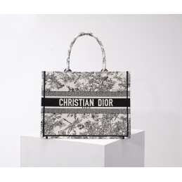 Replica Christian Dior Book...