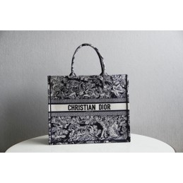 Replica Christian Dior Book...