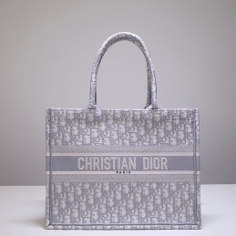 Replica Christian Dior Book...