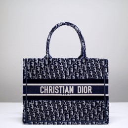 Replica Christian Dior Book...
