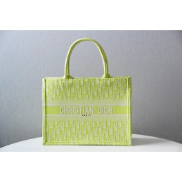 Replica Christian Dior Book...