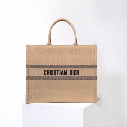 Replica Christian Dior Book...