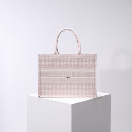 Replica Christian Dior Book...