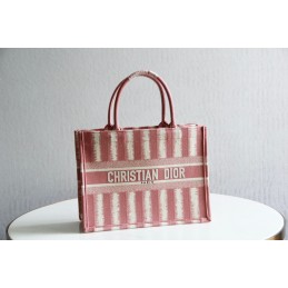 Replica Christian Dior Book...