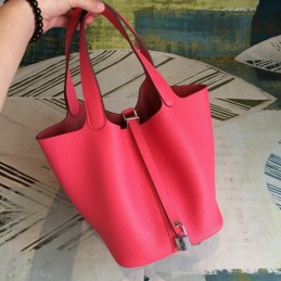 Replica Hermes Red Picotin Lock 22 Textured Leather Bag
