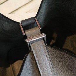 Replica Hermes Tan Picotin Lock 22 Bag