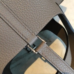 Replica Hermes Tan Picotin Lock 22 Bag