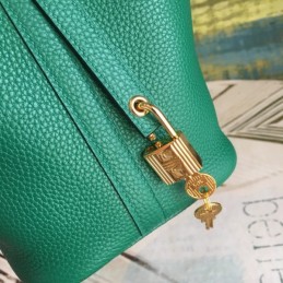 Replica Hermes Green Picotin Lock 22 Smooth Leather Bag