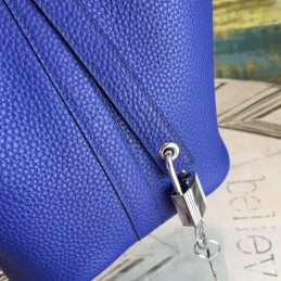 Replica Hermes Blue Picotin Lock 22 Textured Leather Bag