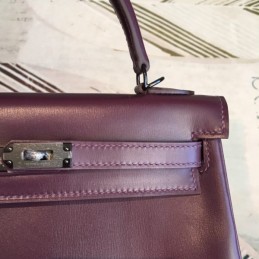 Replica Hermes Burgundy Kelly 25 Textured Leather Bag