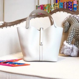 Replica Hermes White Picotin Lock 22 Bag