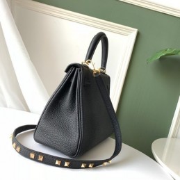 Replica Hermes Black Kelly 25 Skull Charm Strap Bag