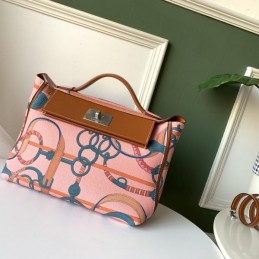 Replica Hermes Pink Kelly 2424 29 Bag