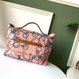 Replica Hermes Pink Kelly 2424 29 Bag