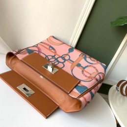 Replica Hermes Pink Kelly 2424 29 Bag
