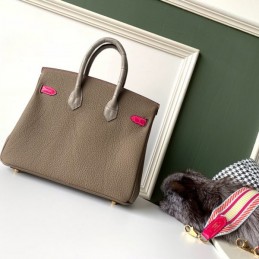 Replica Hermes Taupe Pink Crocodile Leather Birkin 25 Bag