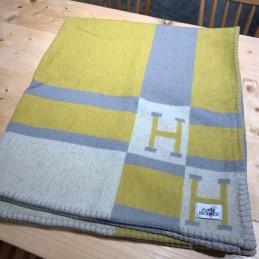 Replica Hermes yellow and gray Avalon H wool cashmere blanket