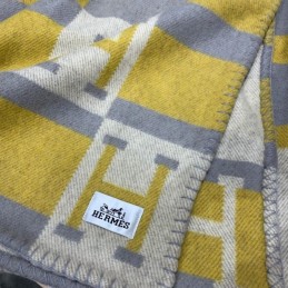 Replica Hermes yellow and gray Avalon H wool cashmere blanket