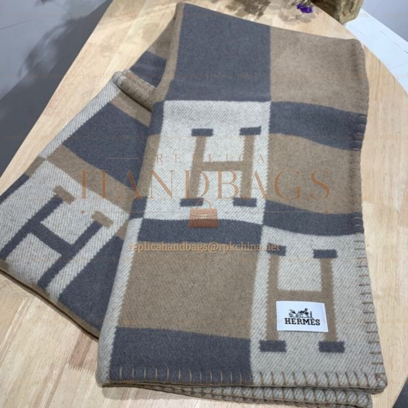 Replica Hermes beige, gray, and blue Avalon H wool cashmere blanket
