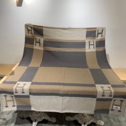 Replica Hermes beige, gray, and blue Avalon H wool cashmere blanket