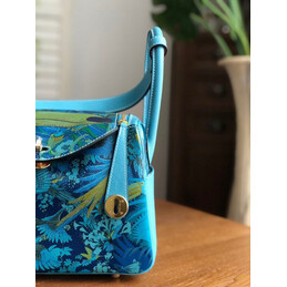 Replica Hermes Blue Multicolor Print Lindy 26 Bag