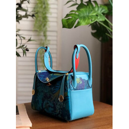 Replica Hermes Blue Multicolor Print Lindy 26 Bag