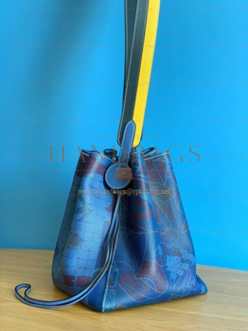 Replica Hermes Blue Yellow Strap Print Licol 17 Bag