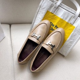 Replica Hermes Beige Leather Loafer