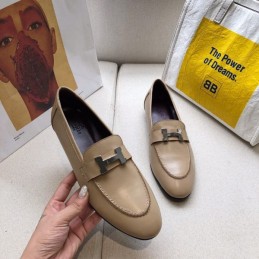 Replica Hermes Beige Leather Loafer