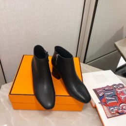 Replica Hermes Black Pointed Ankle Boot